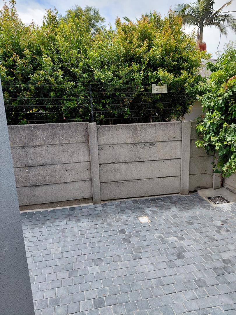 To Let 1 Bedroom Property for Rent in Welgelegen Western Cape